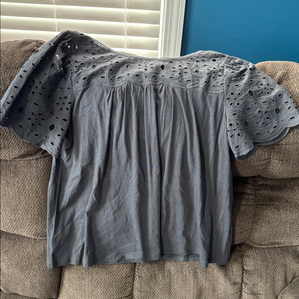 LOFT Charcoal Short Sleeve Top